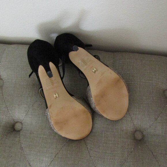 Victoria's Secret Peep Toe Heels - Picture 7 of 8